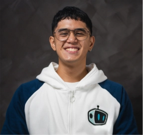 Justin Po formal photo